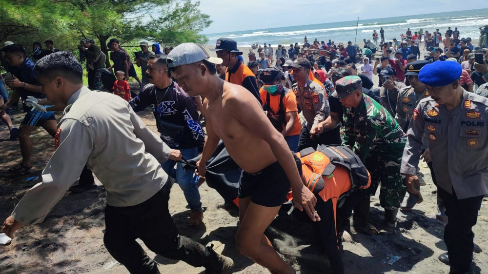 Nelayan Ciheras Tewas Disambar Petir, Tiga Hari Pencarian di Pantai Tasikmalaya Berakhir Duka