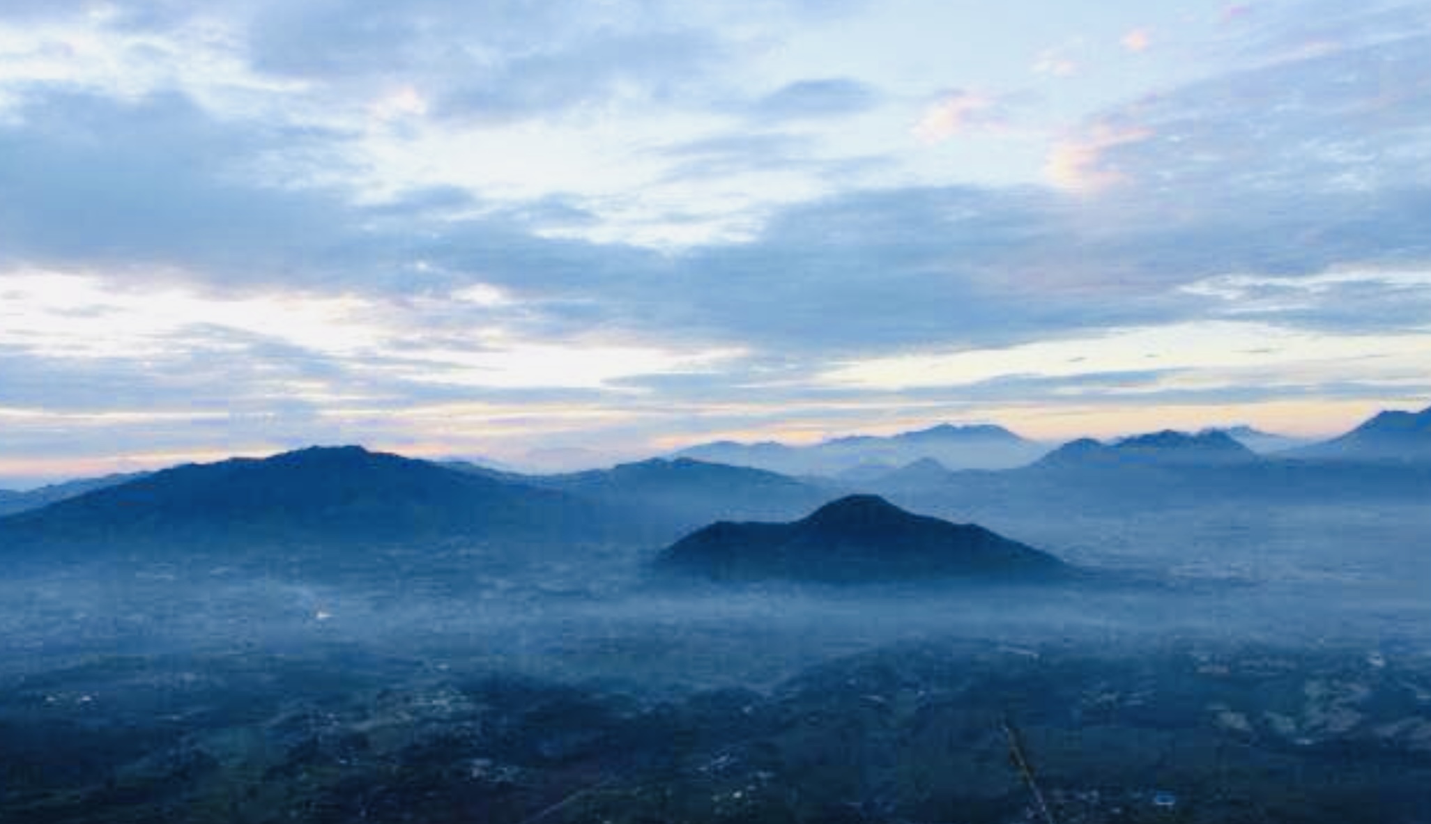 Misteri Kuburan Panjang di Keindahan Gunung Manglayang