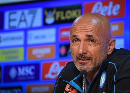 Tak Pernah Menang Melawan AC Milan, Pelatih Napoli Salahkan Jeda Internasional 