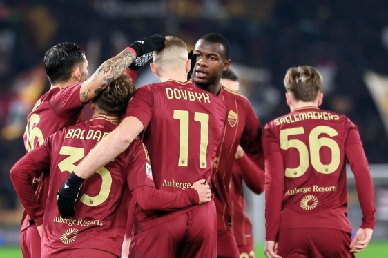  Gebuk Sampdoria 4-1, AS Roma Tantang AC Milan di Perempat Final Coppa Italia