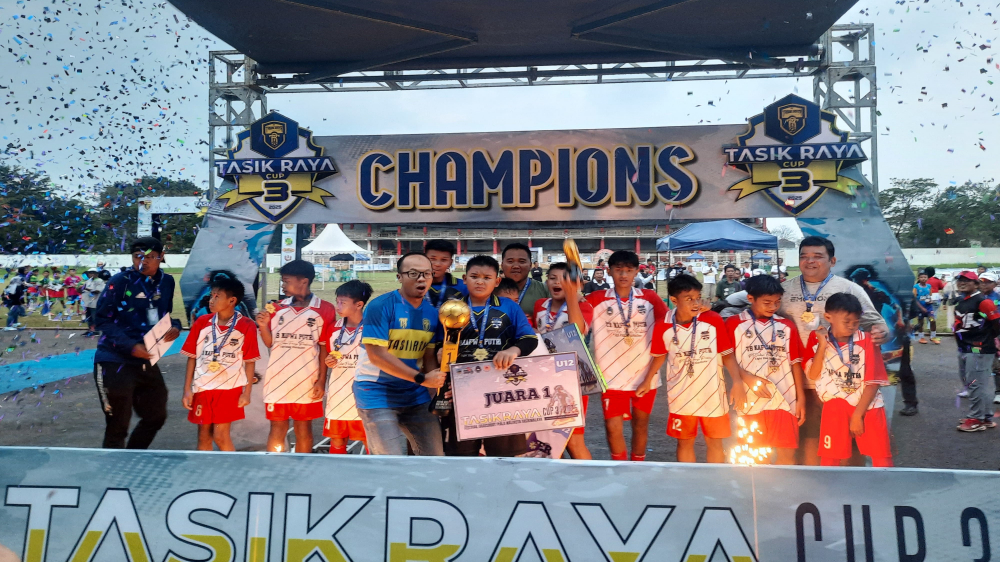 Fauzian Faikal Fatir Dinobatkan sebagai Kiper Terbaik di Tasik Raya Cup 2025