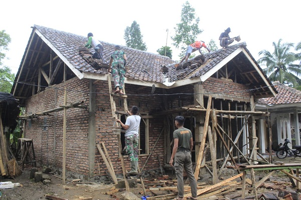 Membanggakan, Satgas TMMD ke-15 Kodim 0612/Tasikmalaya Renovasi Belasan Rutilahu di Kabupaten Tasikmalaya