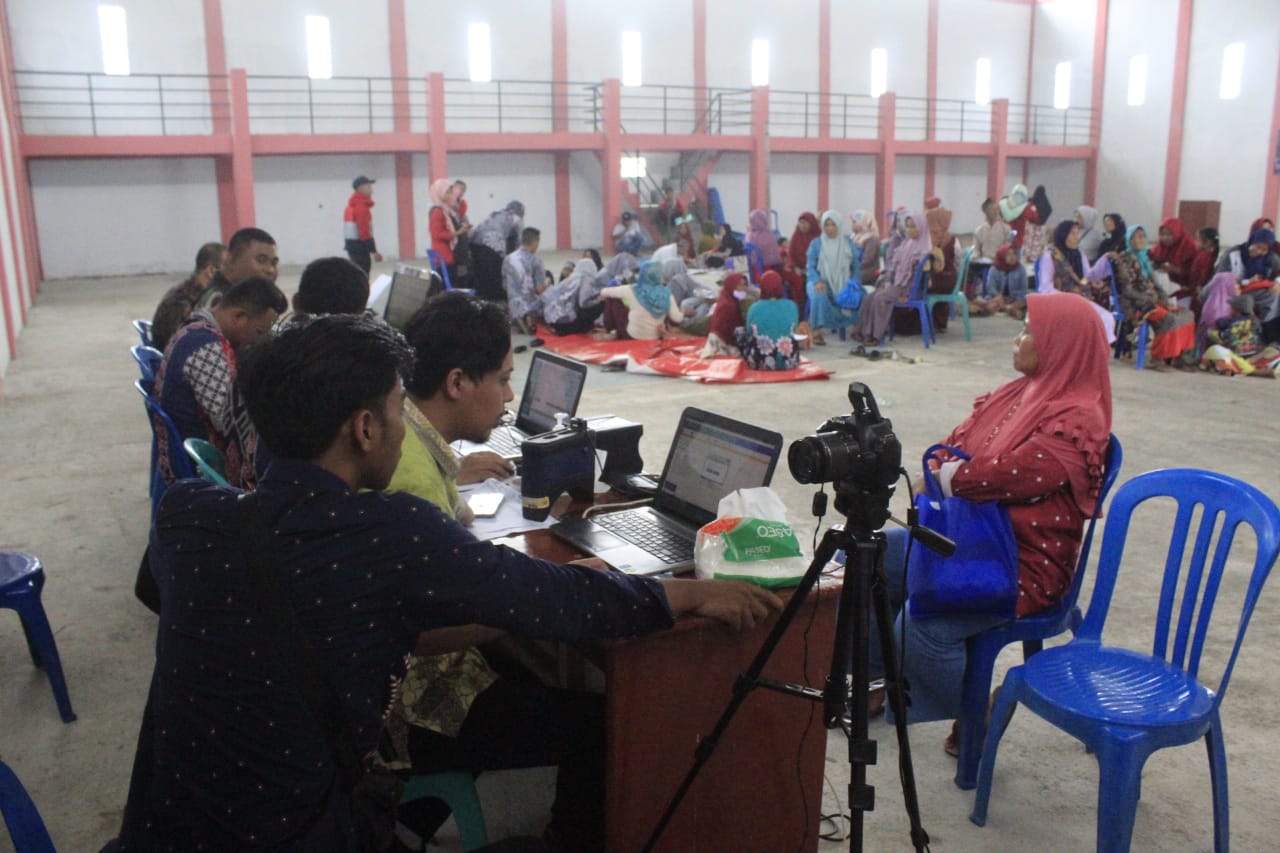 Dukung TMMD ke-115, Disdukcapil Buka Pelayanan Kependudukan Masyarakat Cikadongdong