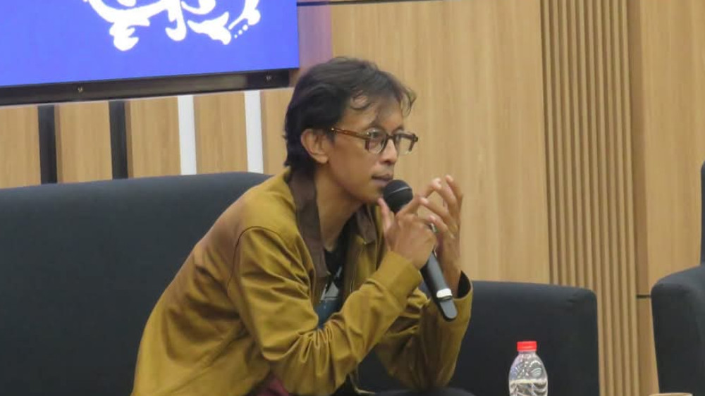 Bode Riswandi Wakili Tasikmalaya di Final Lomba Baca Puisi Nasional Piala HB Jassin 2025