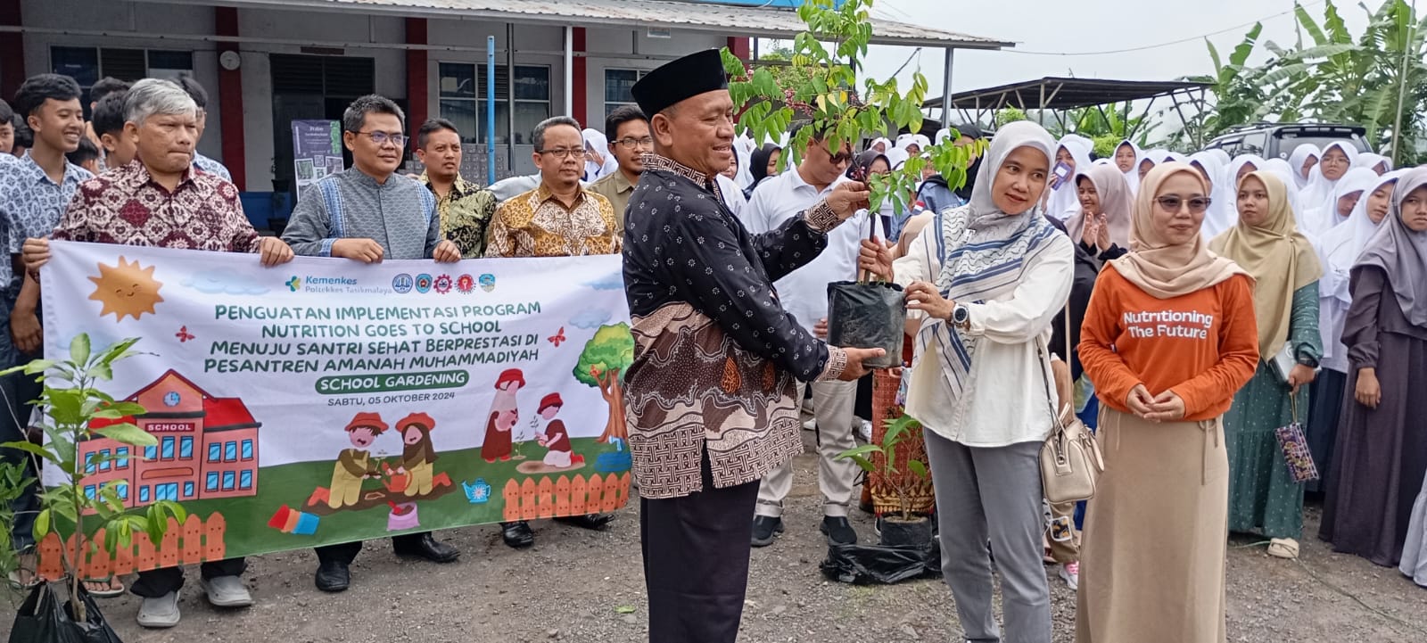 Pesantren Amanah Kota Tasikmalaya Terapkan Urban Farming untuk Dukung Gizi Seimbang Santri