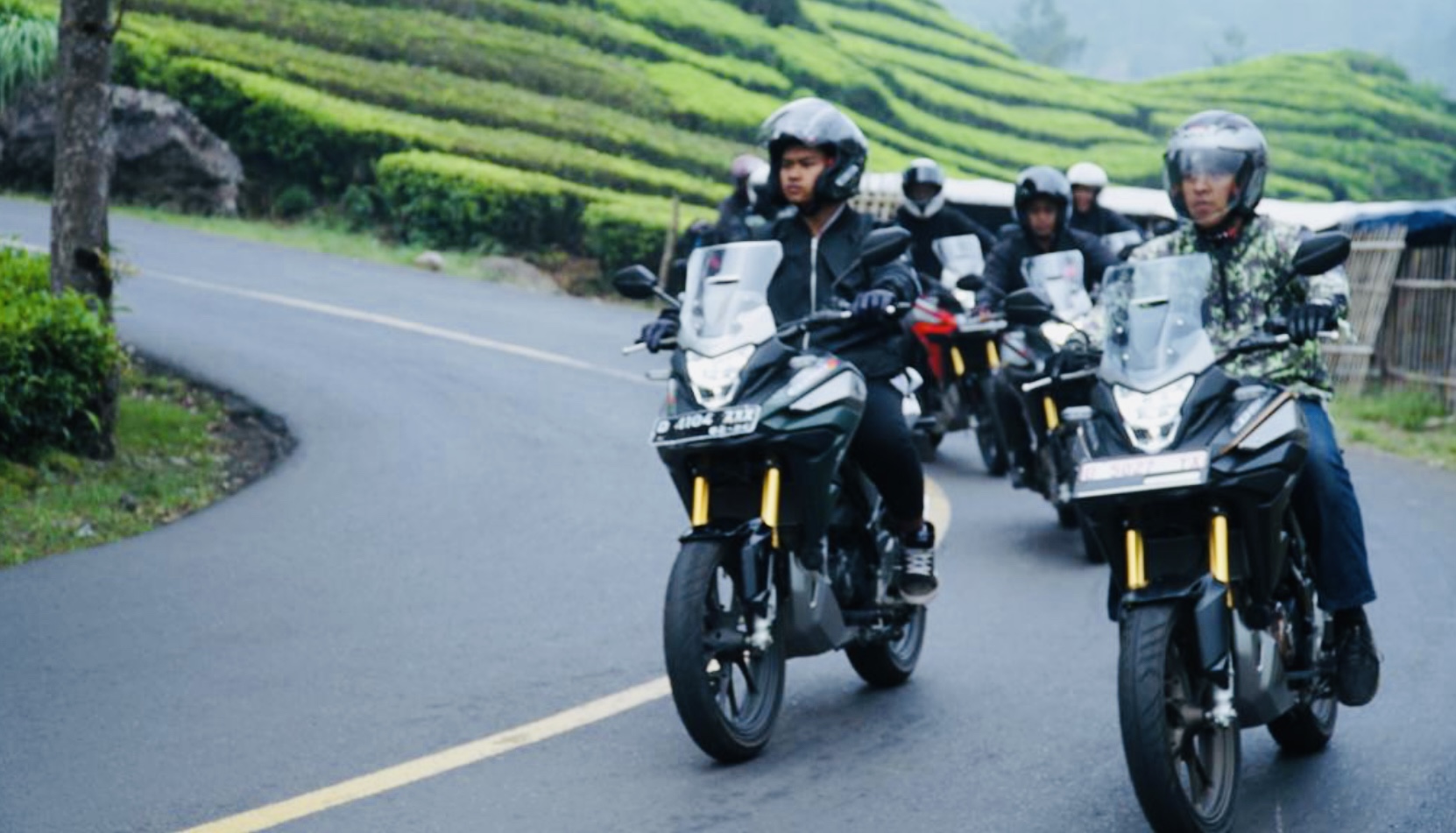 Liburan Seru Bersama Honda CB150X di Camping Ground Nyampai Ranca Bali