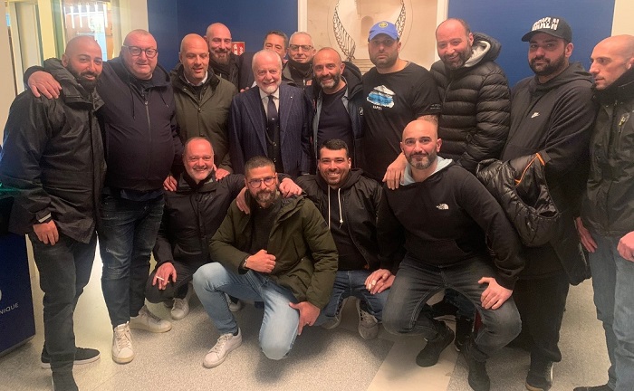 Sempat Dilindungi Polisi, Presiden Aurelio De Laurentiis Akhirnya Damai dengan Ultras Napoli