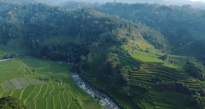 Jalur Alternatif Jakarta-Tasikmalaya, Anti Macet dan Pemandangannya Bikin Bule Eropa Kepincut