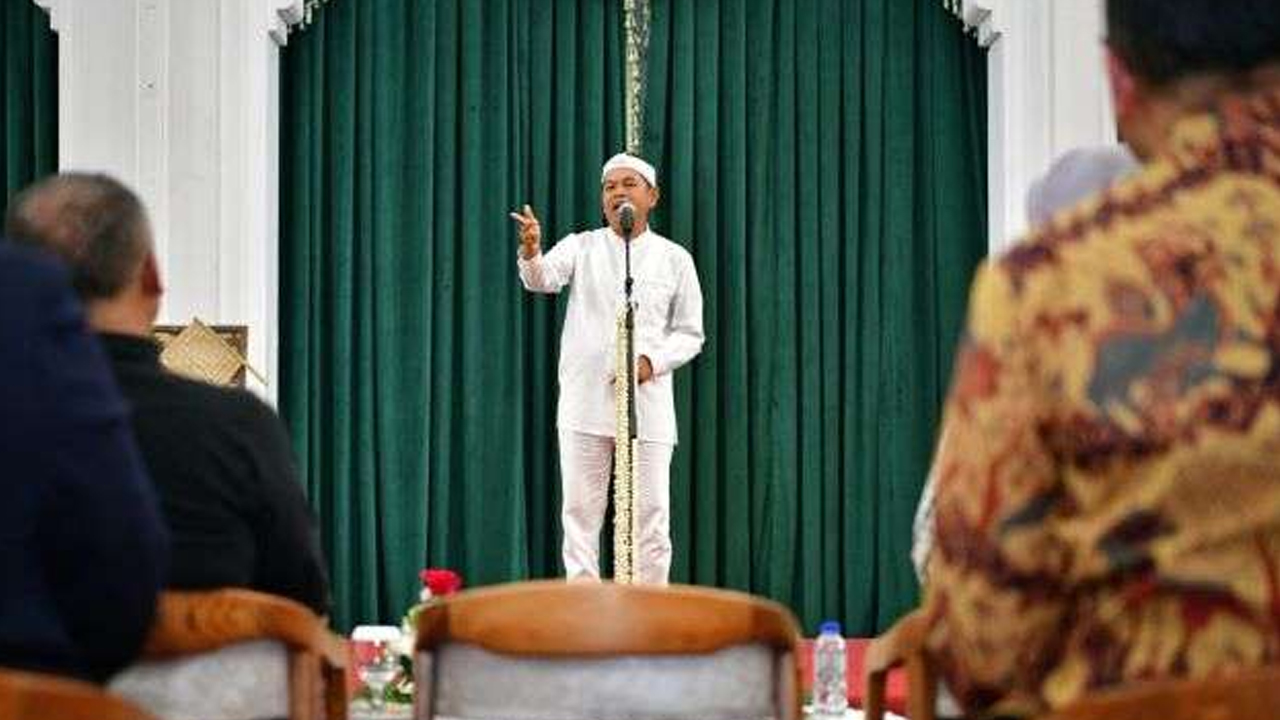 Moratorium Penebangan Hutan Diberlakukan Pemprov Jabar, Warga Tanam dan Rawat Pohon Dapat Rp 50 Ribu