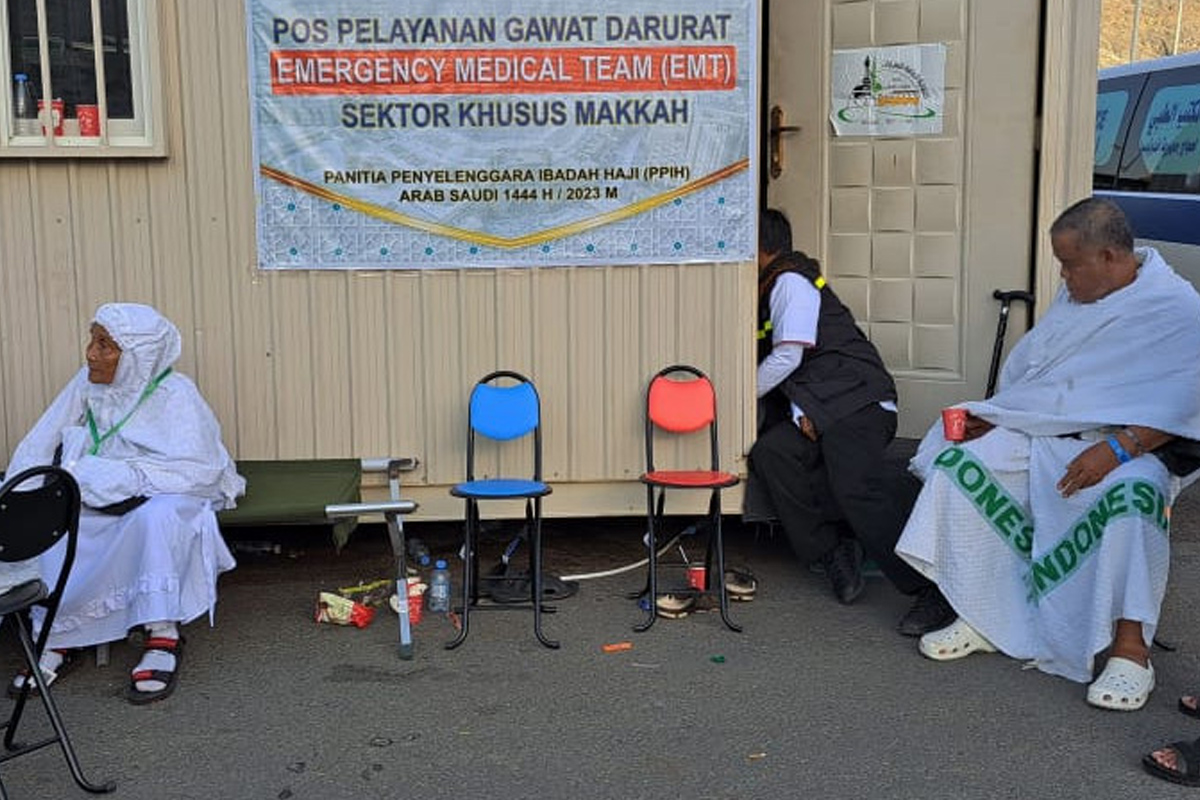 Hadapi Cuaca Panas di Tanah Suci, 7 Obat yang Disarankan Dibawa Jemaah Haji