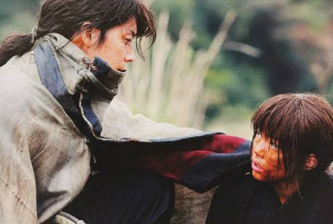 Perubahan Hidup Shinta Menjadi Himura Battousai si Pembantai dalam Rurouni Kenshin