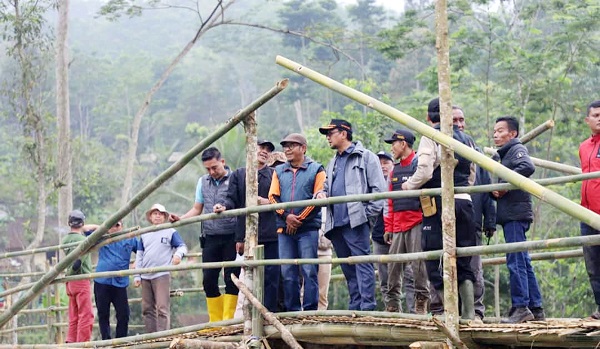 Pemkab Garut Bangun 200 Rumah untuk Korban Banjir