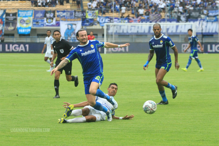 Persib vs Persita: Ujian Kecerdasan Luis Milla, 8 Pemain Persib Absen