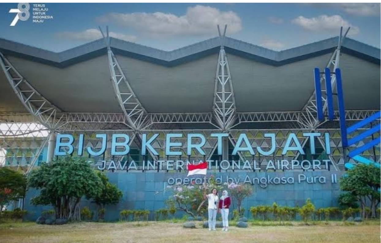 Fly Over lni  Manjakan Warga Bandung,  Akses Tol Cisumdawu ke Bandara Kertajati Lebih Cepat 