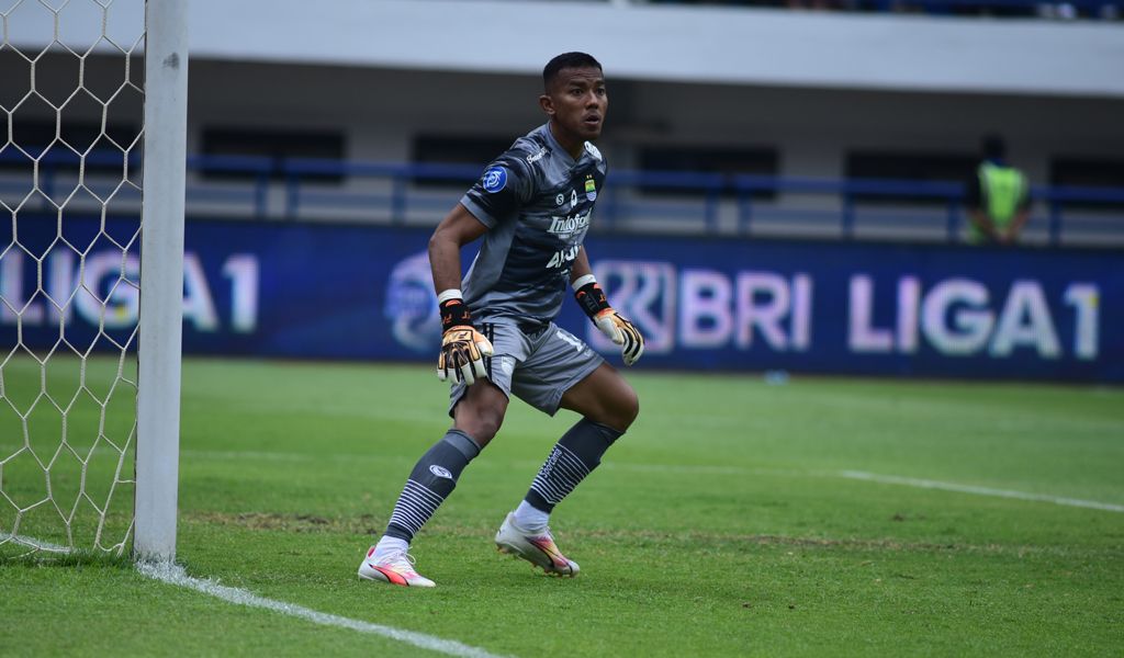 Teja Paku Alam Catatkan Rekor di Persib Musim Ini, Hebatnya Kiper Modern Persib Ini Tak Mau Sombong  