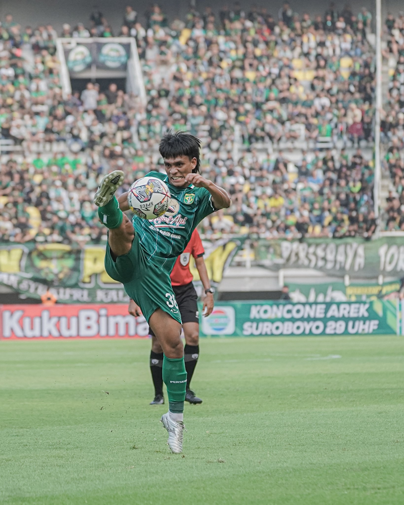 PERSIB Kecolongan? Talenta Muda Garut Bersinar di Persebaya, Jadi Fenomenal Baru Sepakbola Indonesia