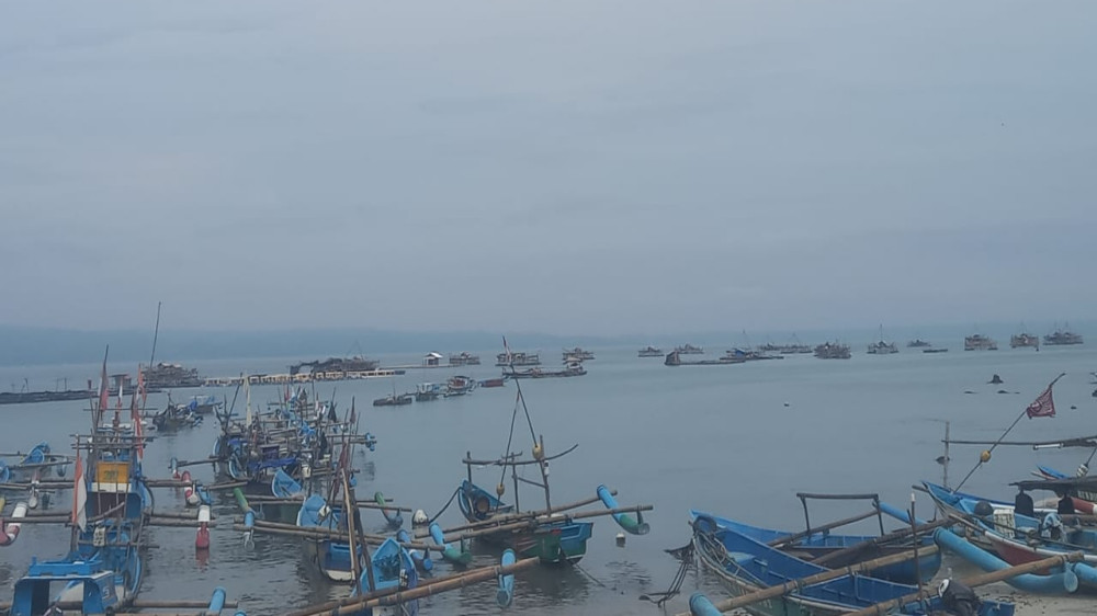Nelayan Pangandaran Keluhkan Pembelian Bahan Bakar yang Dianggap Ribet