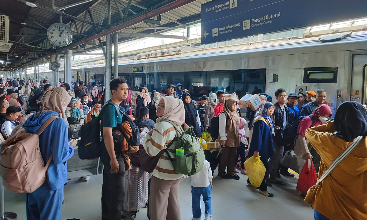 Nikmati Diskon Tiket Kereta 30 Persen, Cek 53 Daftar KA-nya!