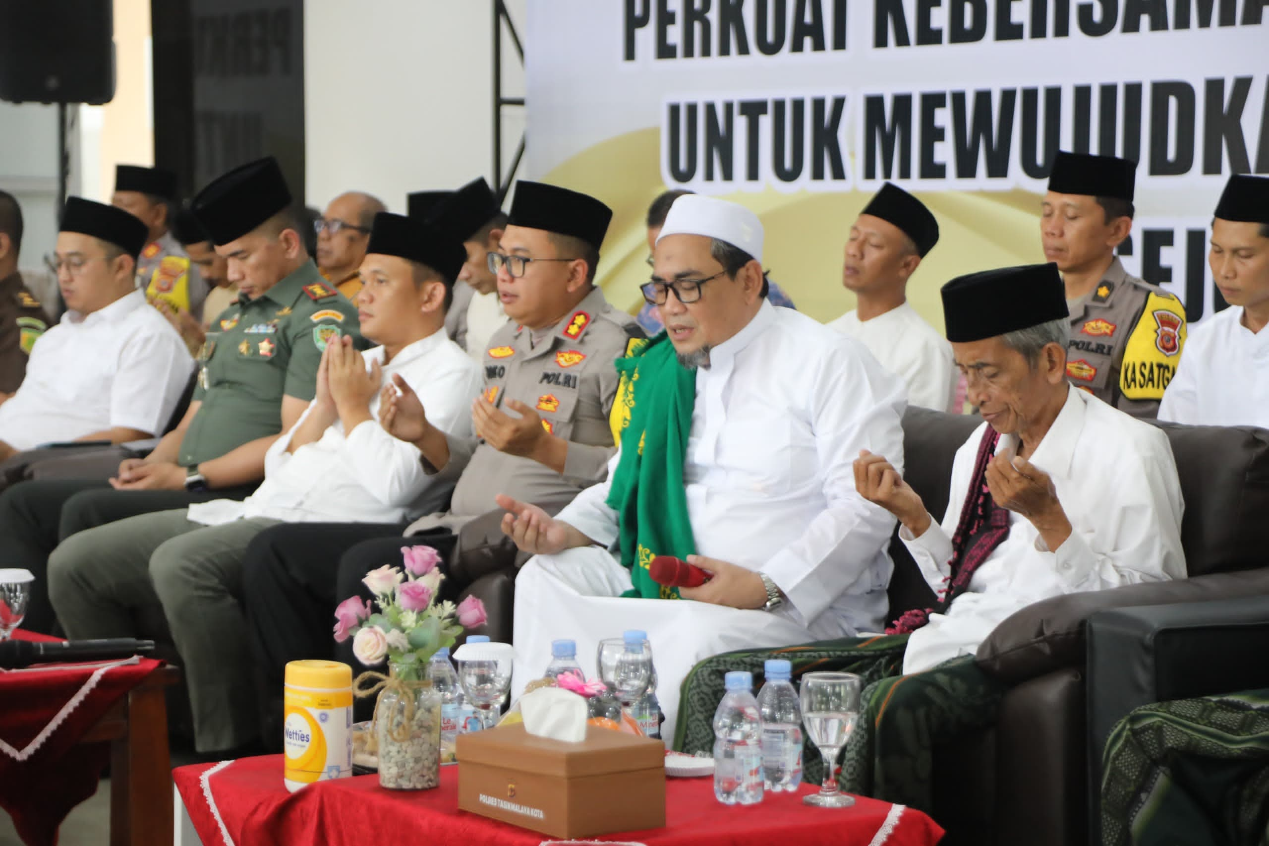 Jelang Pilkada 2024, Polres Tasikmalaya Kota Gaungkan Doa Bersama untuk Kedamaian