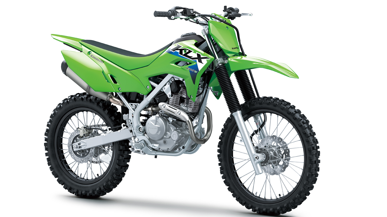 Kawasaki Luncurkan Dua Model KLX Terbaru 2026, Off-Road di Jalan Setapak Makin Seru