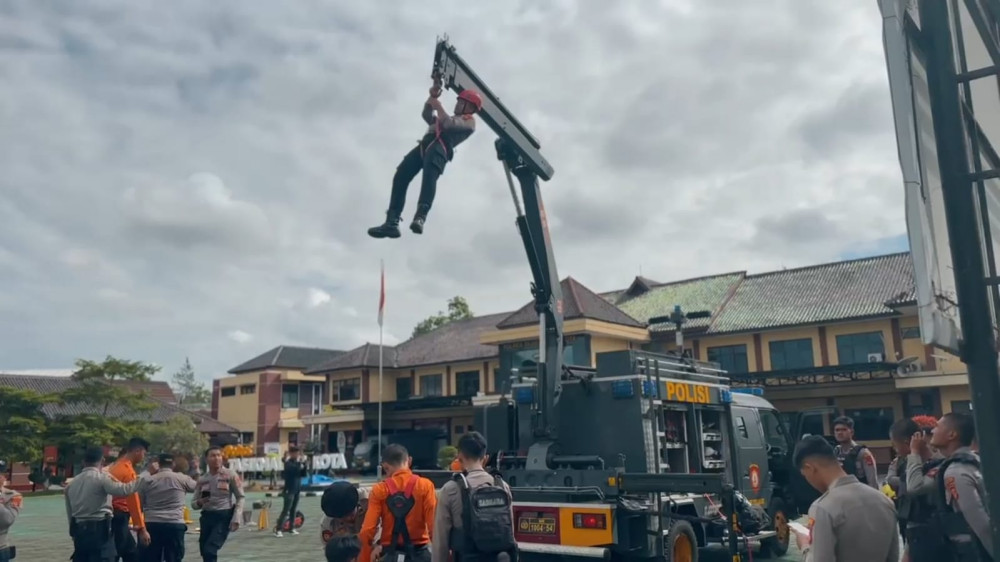 Antisipasi Cuaca Ekstrem, Polres Tasikmalaya Kota Siagakan Tim SAR