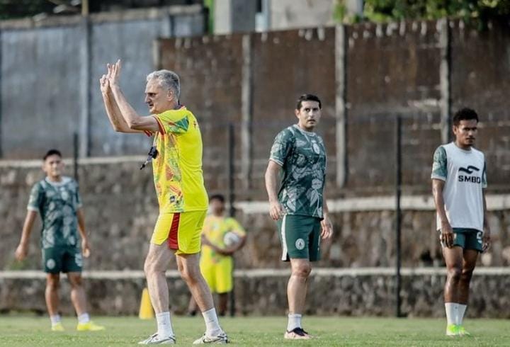 Pelatih Anyar PSS Sleman Ingin Gelar Laga Uji Coba Melawan Persib Bandung: Harapannya Akhir Juni