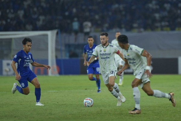 Pengakuan Jujur Marc Klok Usai 2 Kali Cetak Gol Penalti Persib ke Gawang PSIS Semarang