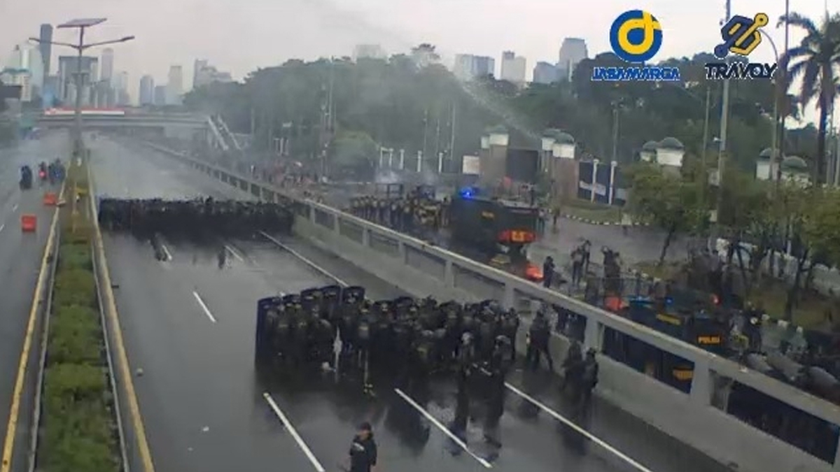 Cek Daftar Tol Dalam Kota yang Ditutup Sementara Termasuk Halte Transjakarta, Imbas Demo di Jakarta