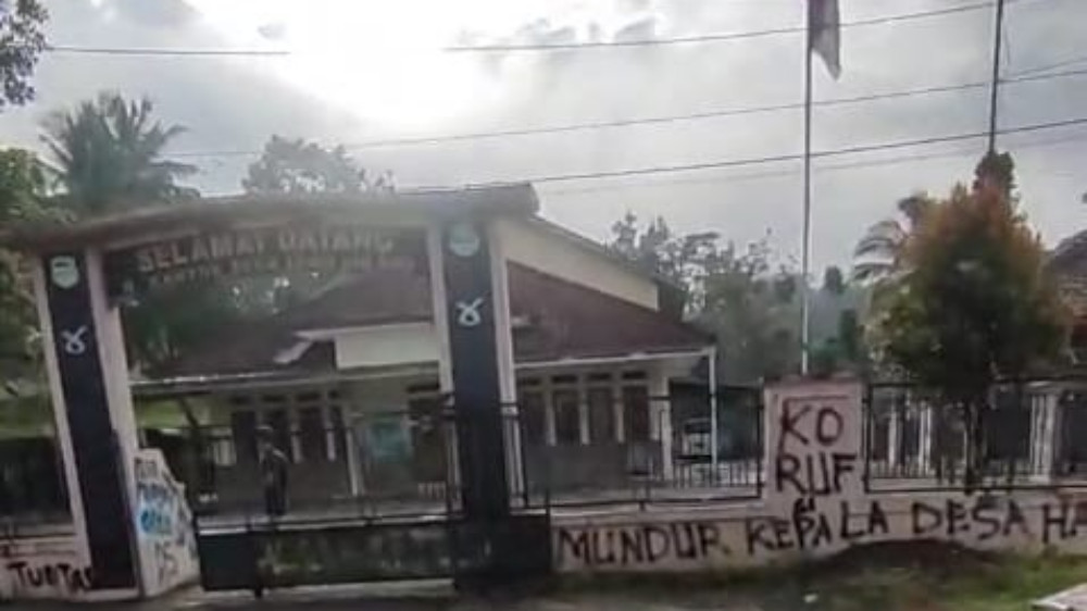 Sekdes Lewidulang Tasikmalaya Tegaskan Pelayanan Normal Usai Aksi Warga Soal Dugaan Korupsi Dana Desa 