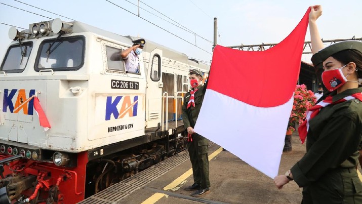 Menghormati Memasang Bendera dengan Ikuti Aturan Berikut Ini!