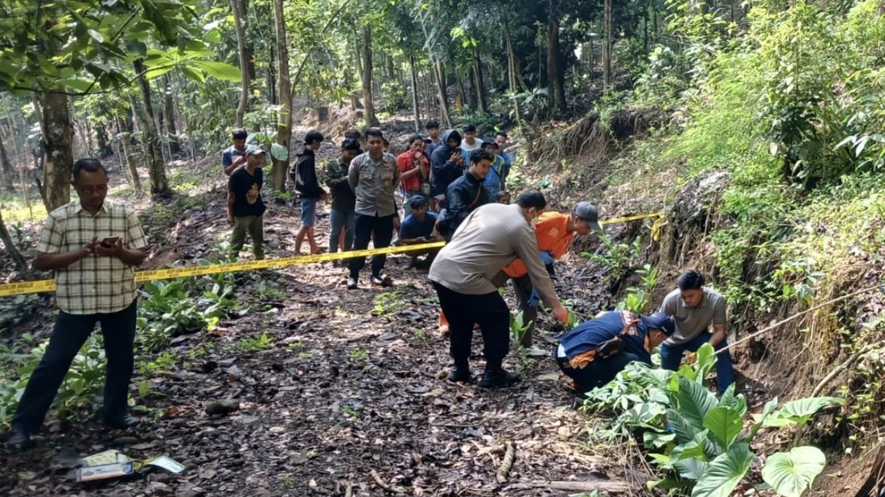 Ciri-ciri Mayat Wanita di Tasikmalaya dan Barang-barang di Dekat Korban