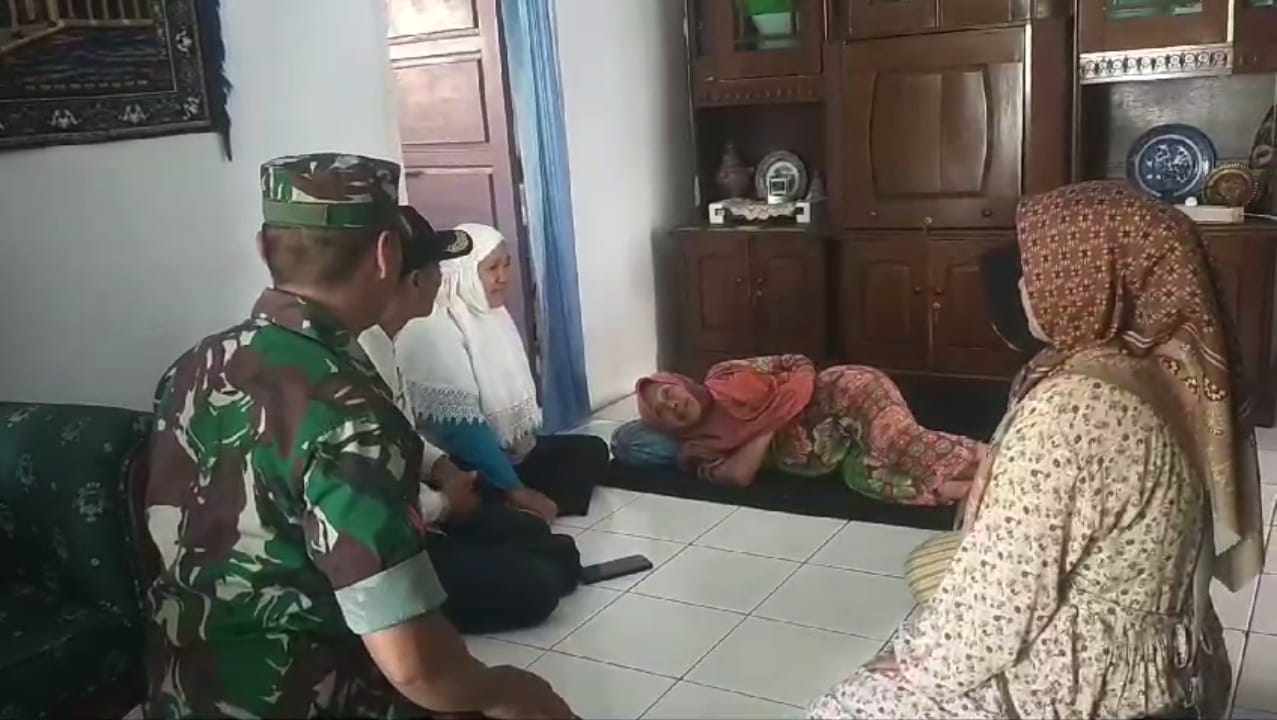 Puluhan Warga Manonjaya Tasikmalaya Diserang Penyakit Misterius: Demam, Pusing, Nyeri Otot, Sulit Berdiri