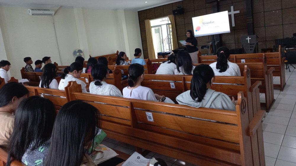 Berpacu dengan Waktu: Perjuangan Siswa Kristen Tasikmalaya Menimba Iman di Tengah Jadwal Sekolah