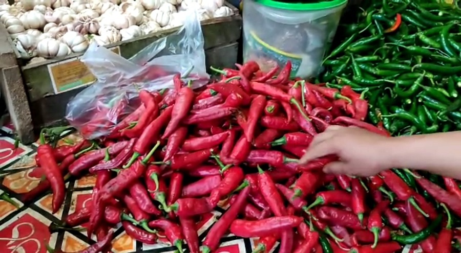 Harga Kebutuhan Pokok Masih Tinggi di Pasar Tradisional Singaparna, Ini Pedang Sebut Ada Penyebabnya