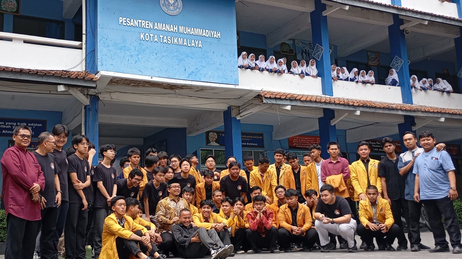 Ekskursi Agama SMA Kanisius di Pesantren Muhammadiyah: Pengalaman Toleransi dan Kebersamaan