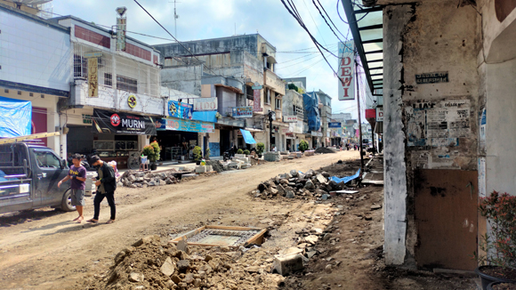 Penataan Jalan HZ Mustofa dan Jalan Cihideung: Lahan Toko Sampai Trotoar, Pemerintah Tegas Dong!