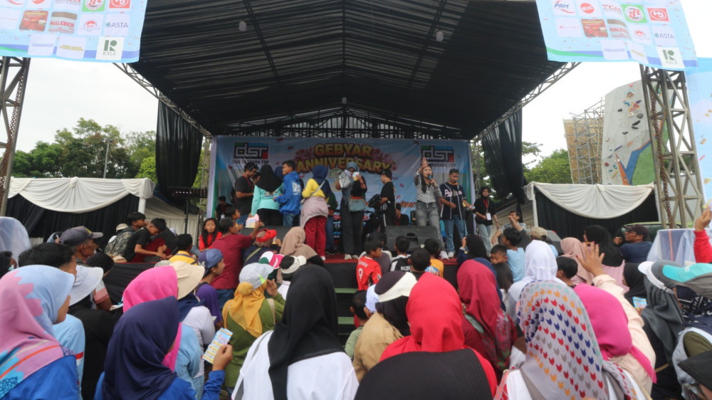 Gebyar 25 Tahun PT Dua Saudara Top Meriah di Dadaha, KKonsumen Raih Hadiah Puluhan Juta Rupiah