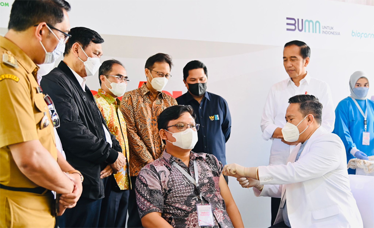 Presiden Minta Menteri Kesehatan dan Menteri BUMN Dorong Bio Farma Terus Berinovasi