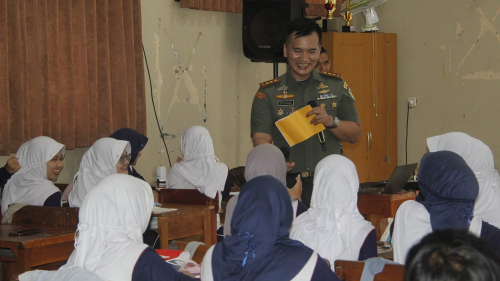 Generasi Muda Harus Paham Pancasila, TNI Gencarkan Edukasi Siswa SMA di Tasikmalaya