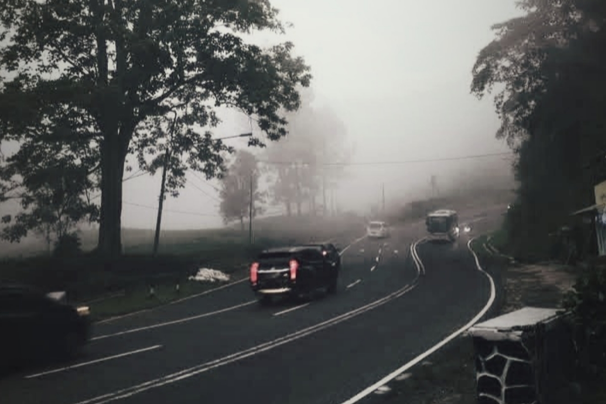 Tragedi dan Misteri Tanjakan Emen, Sering Jadi Lokasi Rawan Kecelakaan di Sekitar Ciater Subang