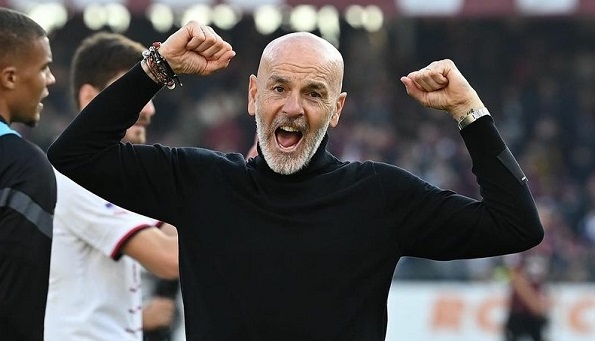 Kalahkan Napoli di Serie A, Stefano Pioli Siapkan Taktik Baru di Liga Champions
