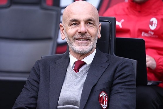 AC Milan Krisis Penyerang, Stefano Pioli Siapkan Striker Darurat 