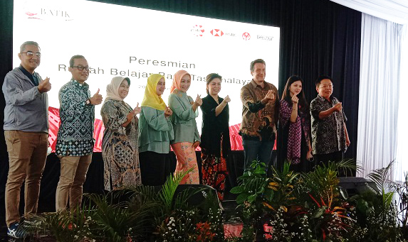 Rumah Belajar Batik Tasikmalaya Diresmikan Atalia Praratya Ridwan Kamil, Ini Tujuan Pendiriannya…