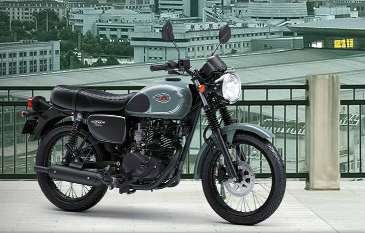 Curi Start Nih! Kawasaki Luncurkan Dua Model Retro Terbaru 2024