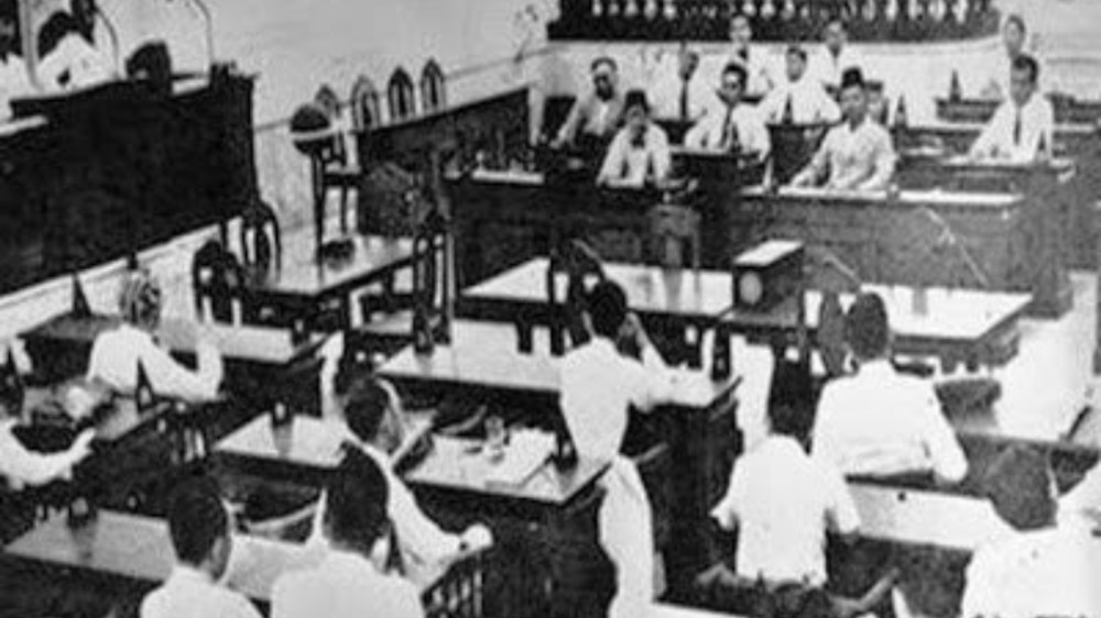 Hari Ini dalam Sejarah, Pengesahan UUD 1945 hingga Ratifikasi Hak Pilih Perempuan di AS