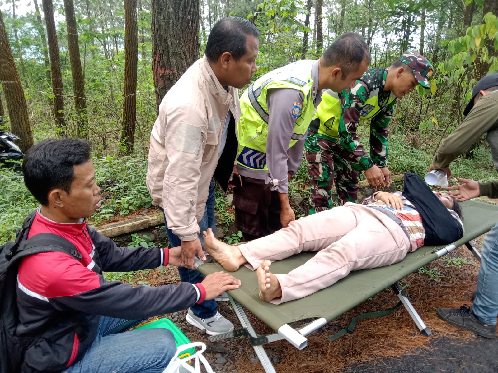 Kronologi Sekeluarga Kecelakaan saat Pulang Berwisata dari Objek Wisata Galunggung Tasikmalaya