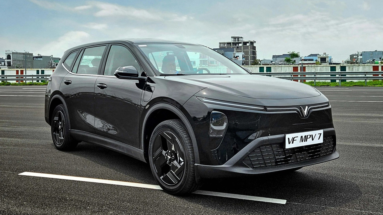 VinFast Luncurkan Mobil Listrik VF MPV 7, Tawarkan Skema Baterai Fleksibel