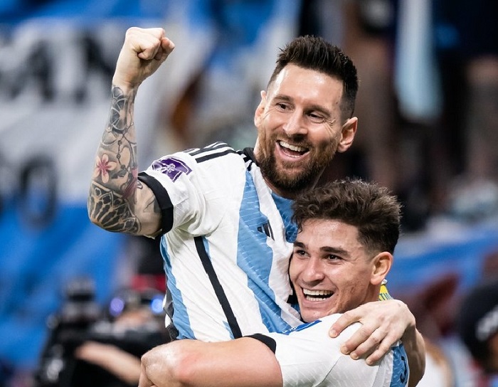 Lionel Messi: Maradona Membantu Kita dari Surga