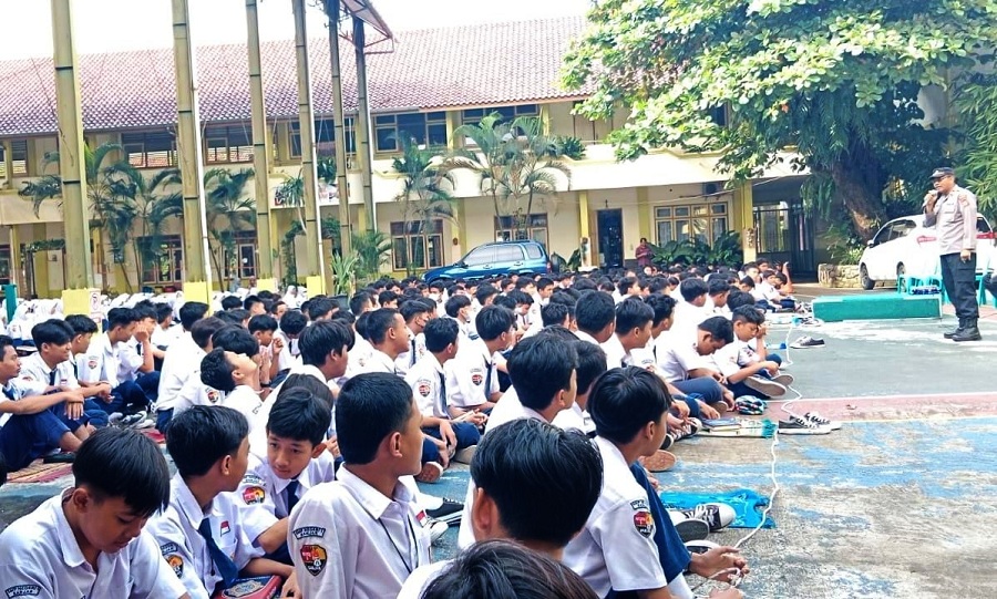 Pembinaan Kamtibmas kepada Ratusan Pelajar SMPN 1 Banjar, Ciptakan Sekolah Kondusif