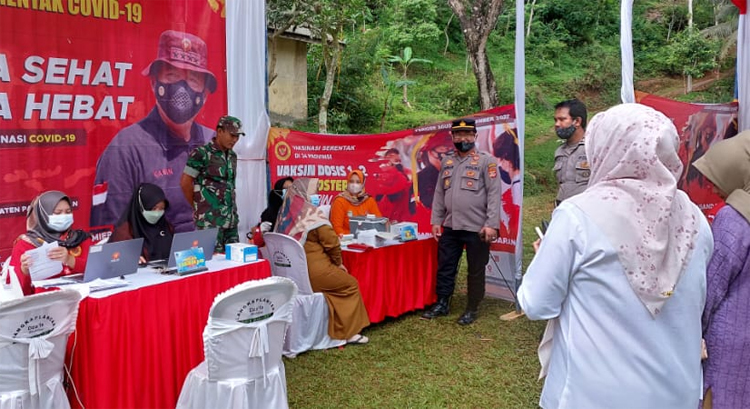 Warga Langkaplancar Gembira Ada Program Vaksinasi Covid-19 dari Binda Jabar